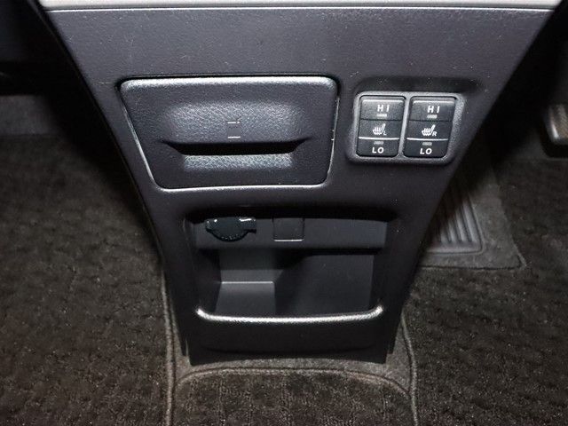 Toyota ESQUIRE 2015-09 11034-12