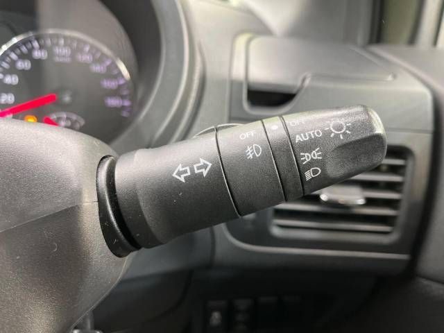 Nissan X-TRAIL 2012-02 196201-6