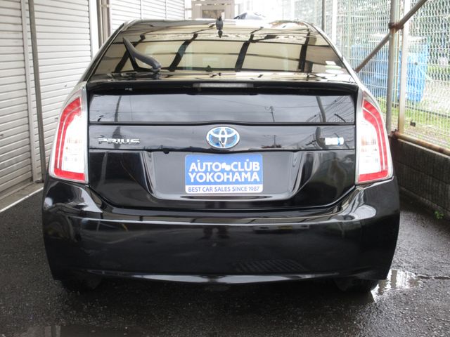 Toyota PRIUS 2012-07 935-14