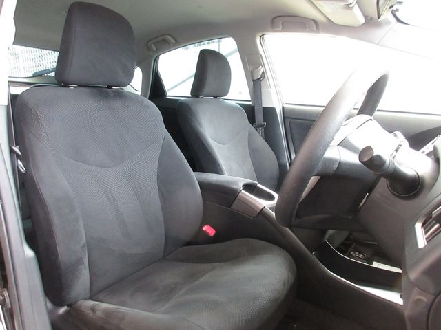 Toyota PRIUS 2012-07 935-5