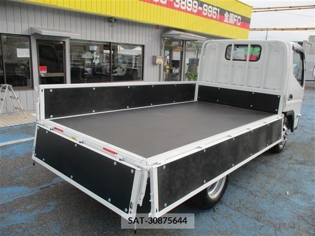 Mitsubishi CANTER 2023-12 205872-6