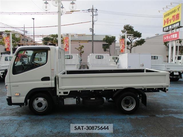Mitsubishi CANTER 2023-12 205872-3