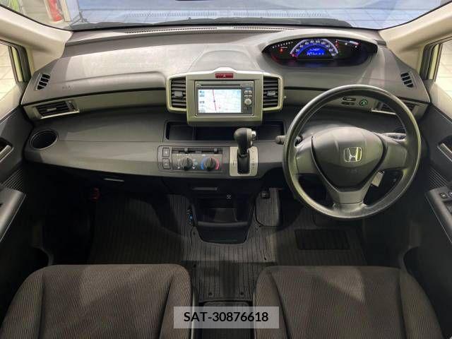 Honda FREED 2012-06 273125-1