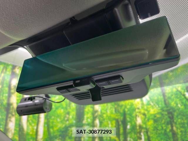 Nissan AURA 2023-06 212387-5