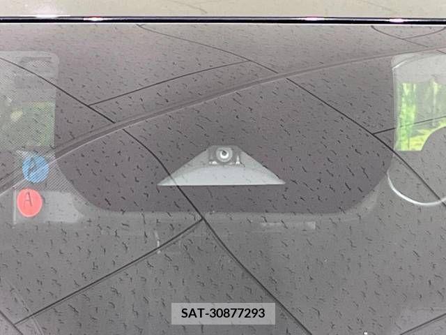 Nissan AURA 2023-06 212387-3
