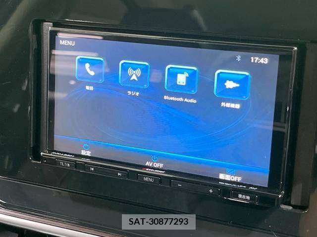 Nissan AURA 2023-06 212387-2