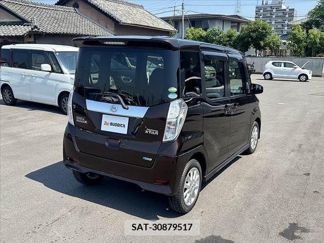 Nissan ROOX 2015-08 323782-14