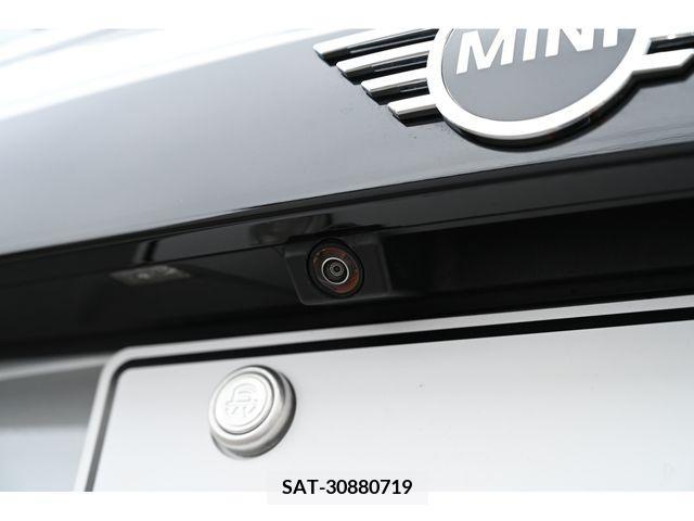 Bmw MINI 2023-04 319590-16