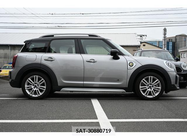 Bmw MINI 2023-04 319590-3