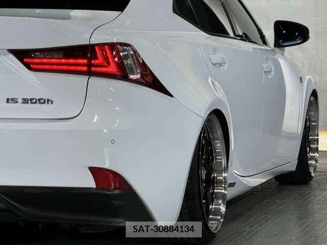 Lexus IS 2013-08 354124-6