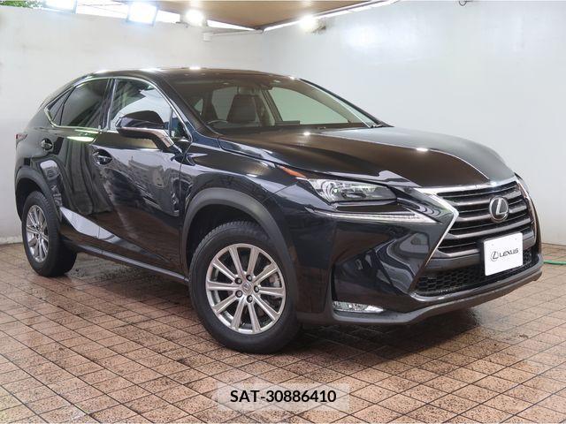 Lexus NX 2017-08 277669-0