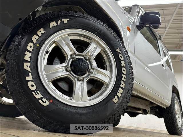 Suzuki JIMNY 2019-08 377868-10