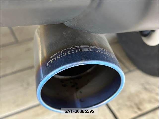 Suzuki JIMNY 2019-08 377868-6