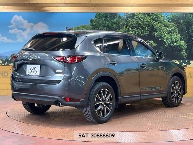 Mazda CX-5 2017-09 358654-17
