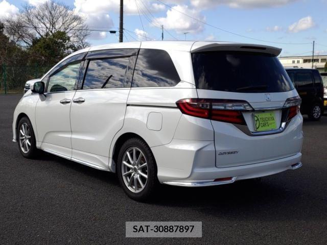 Honda ODYSSEY 2018-04 252854-11