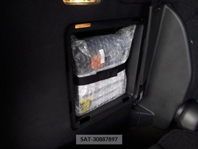 Honda ODYSSEY 2018-04 252854-27