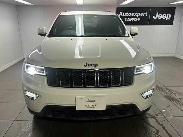 Jeep GRAND CHEROKEE 2017-03 13516-3