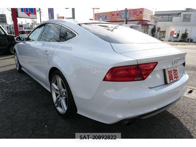 Audi A7 2012-09 234711-5