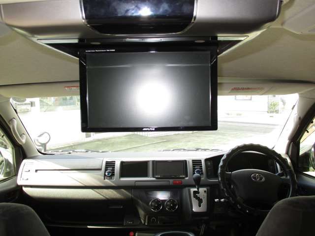 Toyota HIACE WAGON 2013-10 193709-13