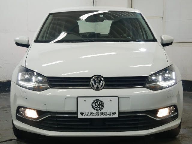 VolksWagen POLO 2016-11 24781-6
