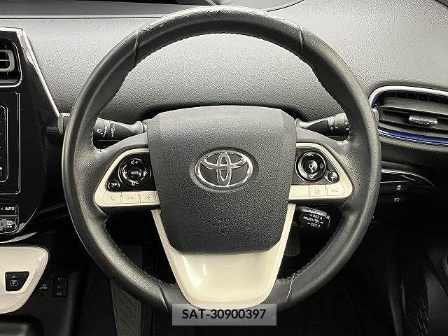 Toyota PRIUS 2016-05 222684-14