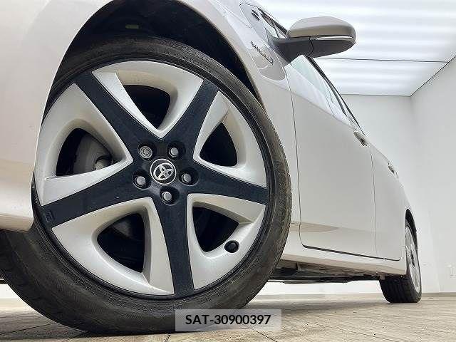 Toyota PRIUS 2016-05 222684-12