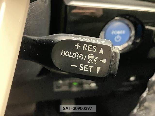 Toyota PRIUS 2016-05 222684-4