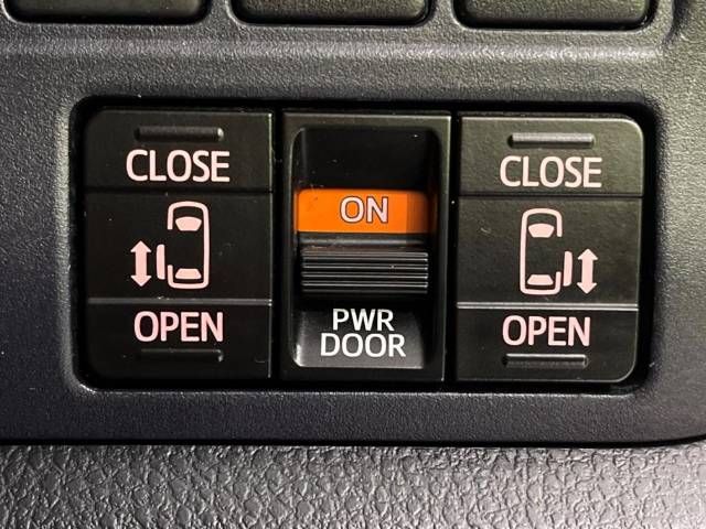 Toyota VOXY 2014-12 184659-4