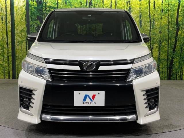 Toyota VOXY 2014-12 184659-14