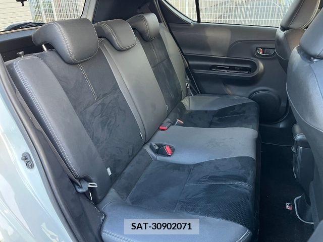 Toyota AQUA 2019-03 395688-11