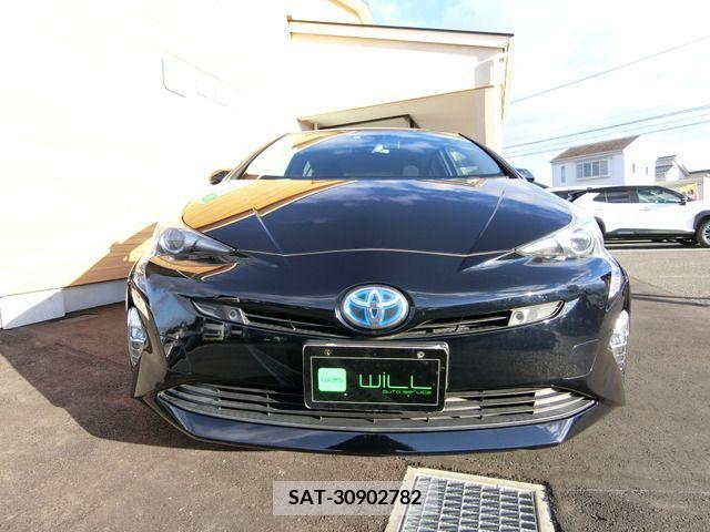 Toyota PRIUS 2016-12 281931-12