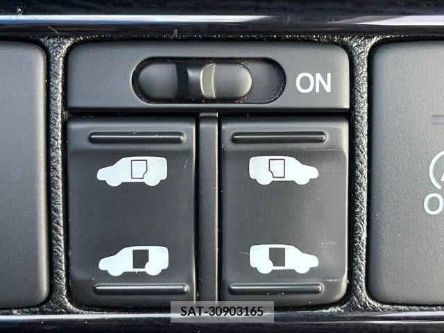 Honda e 2013-08 252829-5