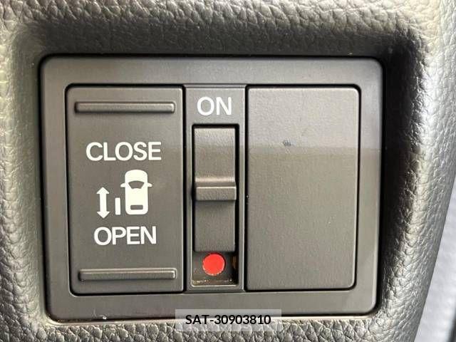 Honda N BOX 2019-05 278728-6