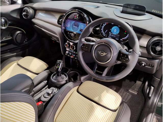 Bmw MINI 2023-02 9189-14