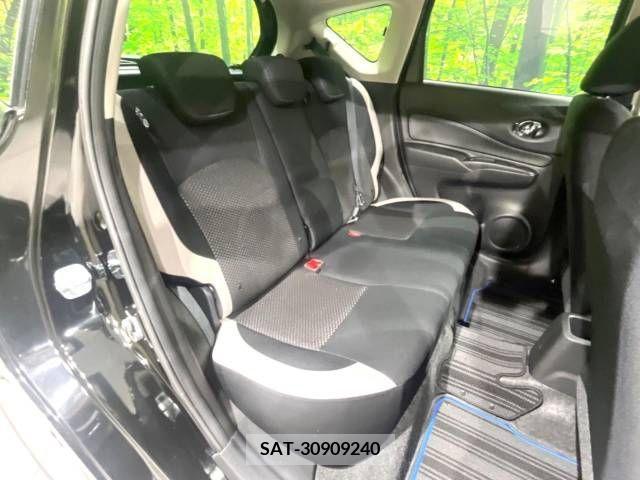 Nissan NOTE 2017-08 343125-9