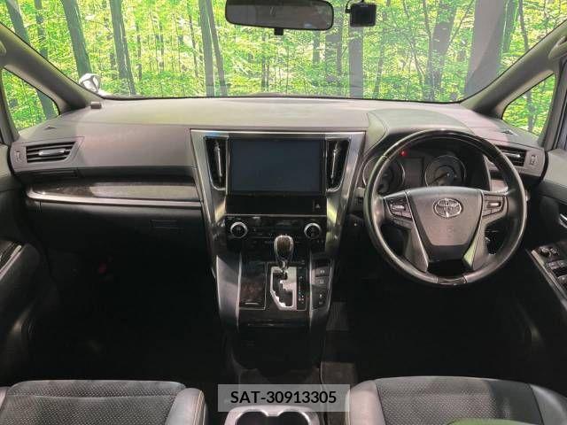 Toyota VELLFIRE 2017-03 287993-1