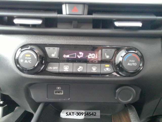 Nissan AURA 2021-10 261511-6