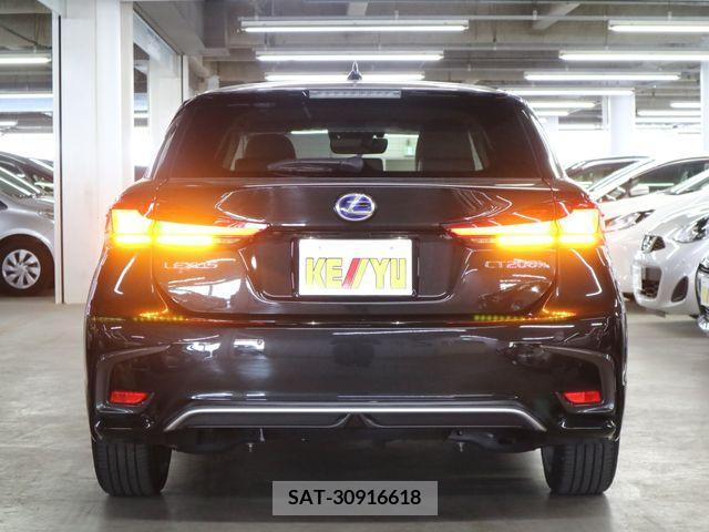 Lexus CT 2022-04 362695-5