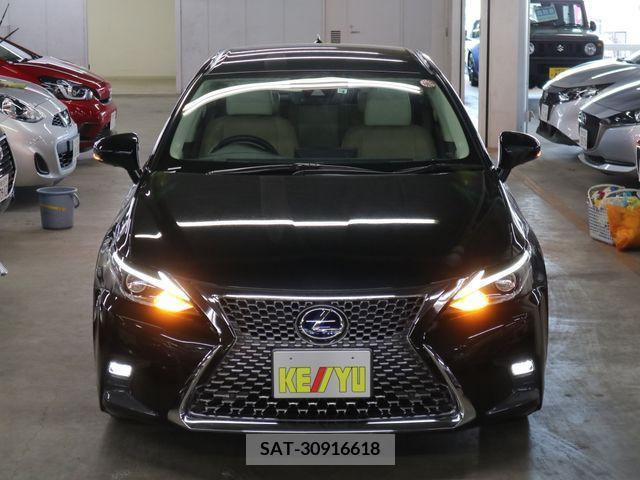 Lexus CT 2022-04 362695-4