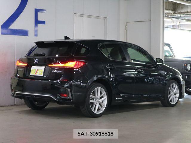 Lexus CT 2022-04 362695-1