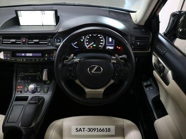 Lexus CT 2022-04 362695-9