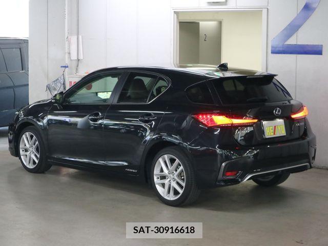 Lexus CT 2022-04 362695-6