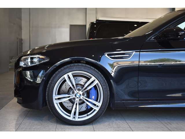 Bmw M5 2015-01 17917-28