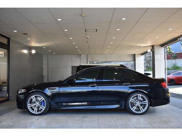 Bmw M5 2015-01 17917-23