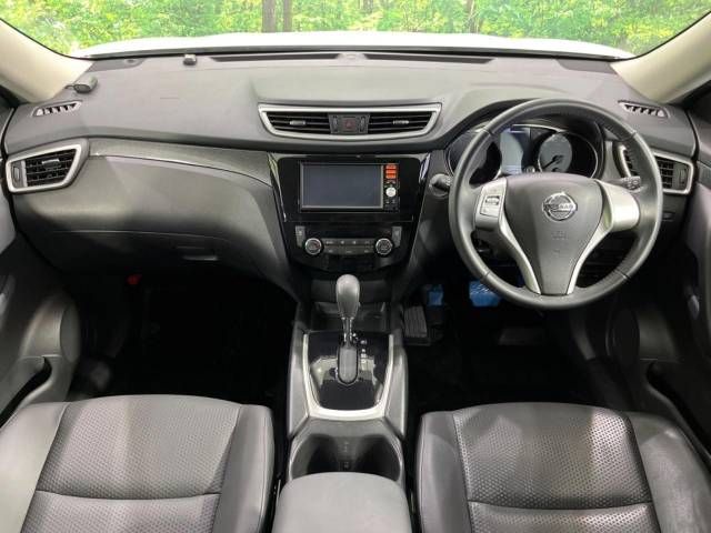 Nissan X-TRAIL 2014-03 12263-1