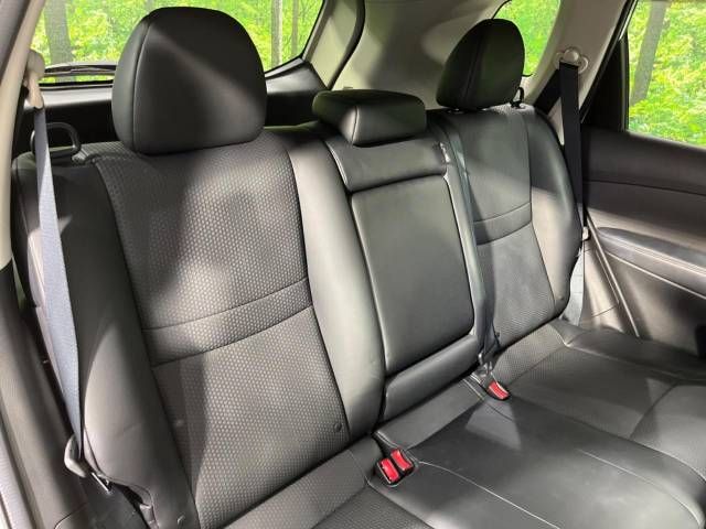 Nissan X-TRAIL 2014-03 12263-9