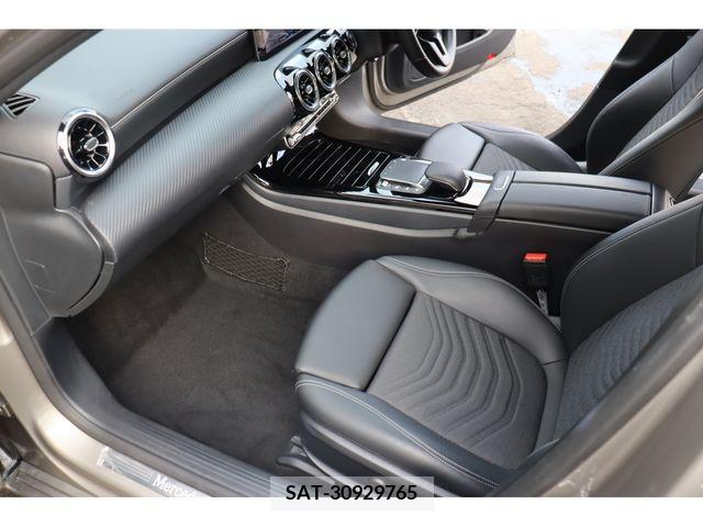Mercedes Benz A-CLASS 2020-01 213128-5