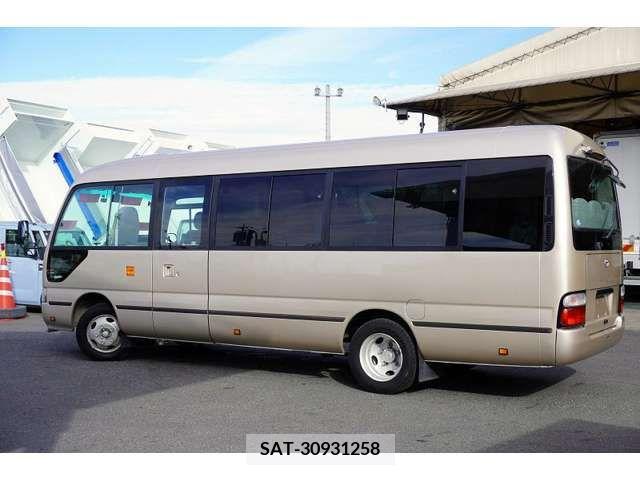 Toyota COASTER 2012-08 204647-6