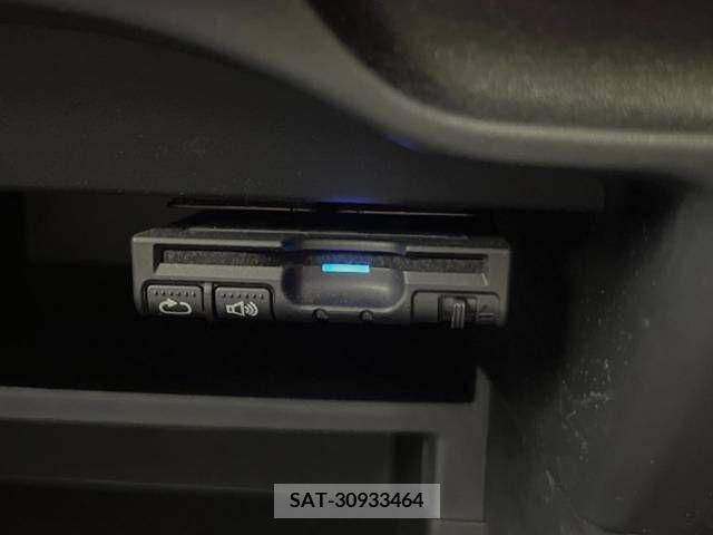 Nissan NOTE 2017-12 330698-3