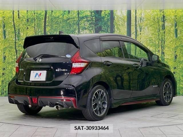 Nissan NOTE 2017-12 330698-15